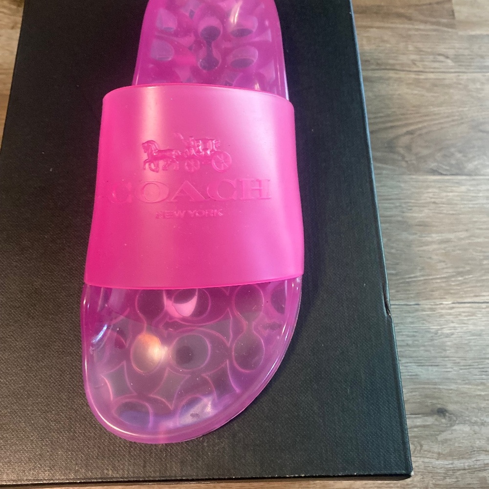 Worn once! Coach Ulyssa Rubber Slide Sandals Bold Pink size 10B box